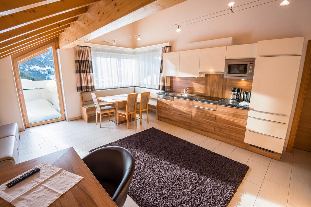 Appartements Platzl Serfaus Rum bild